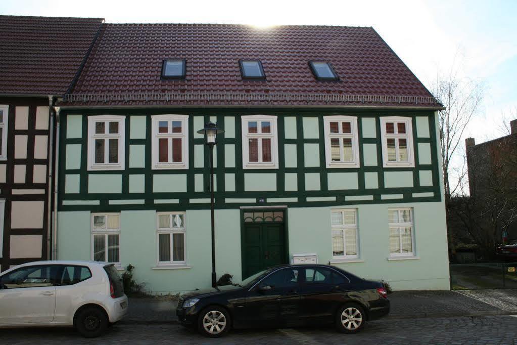 Pension Gestuet Lindenhof Templin Esterno foto